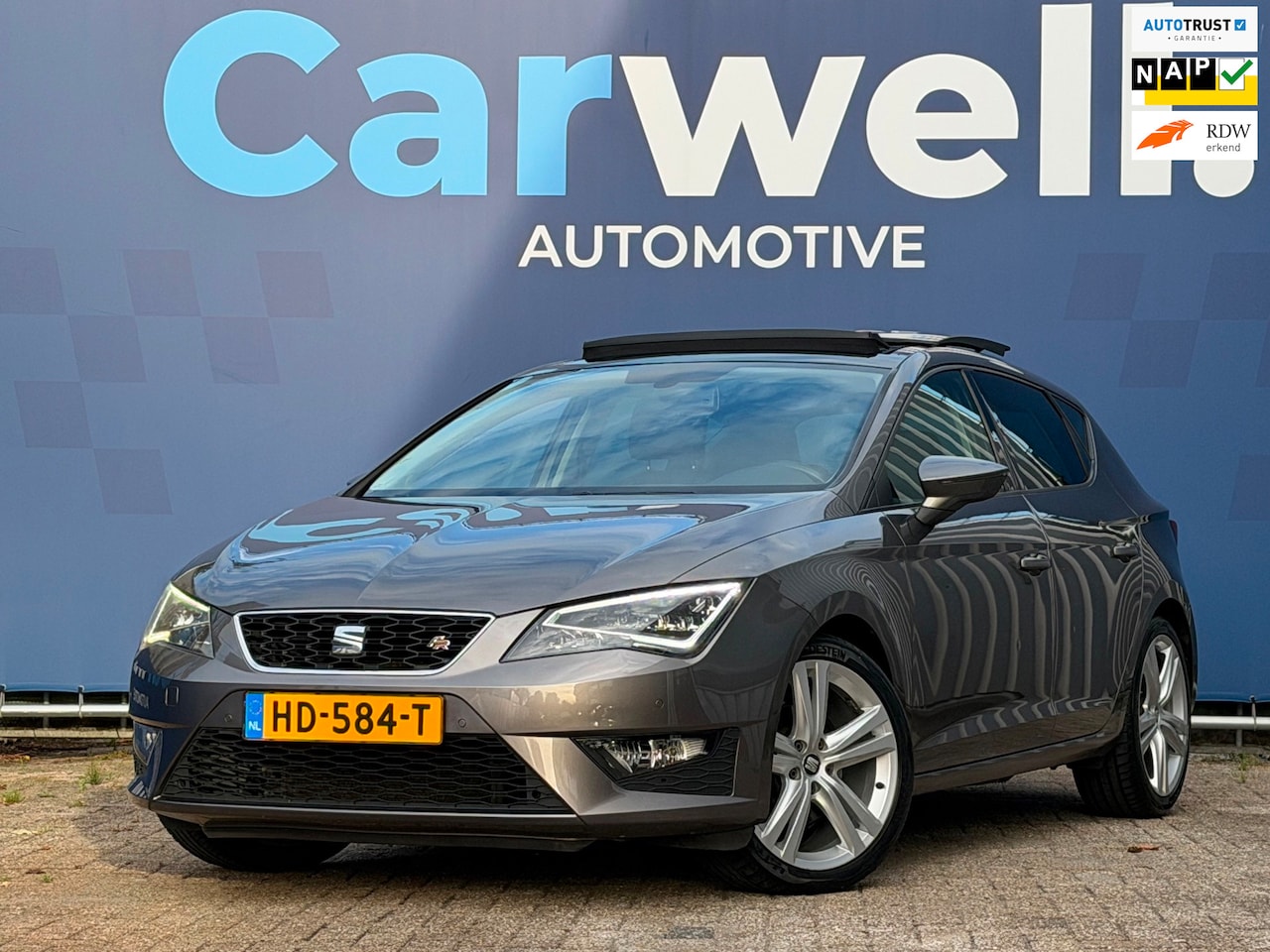 SEAT Leon - 1.4 EcoTSI FR Connect|2e Eigenaar|Navi|Pano|Climate|HalfLeder|Cruise|PDCvoor+achter|LMV|De - AutoWereld.nl