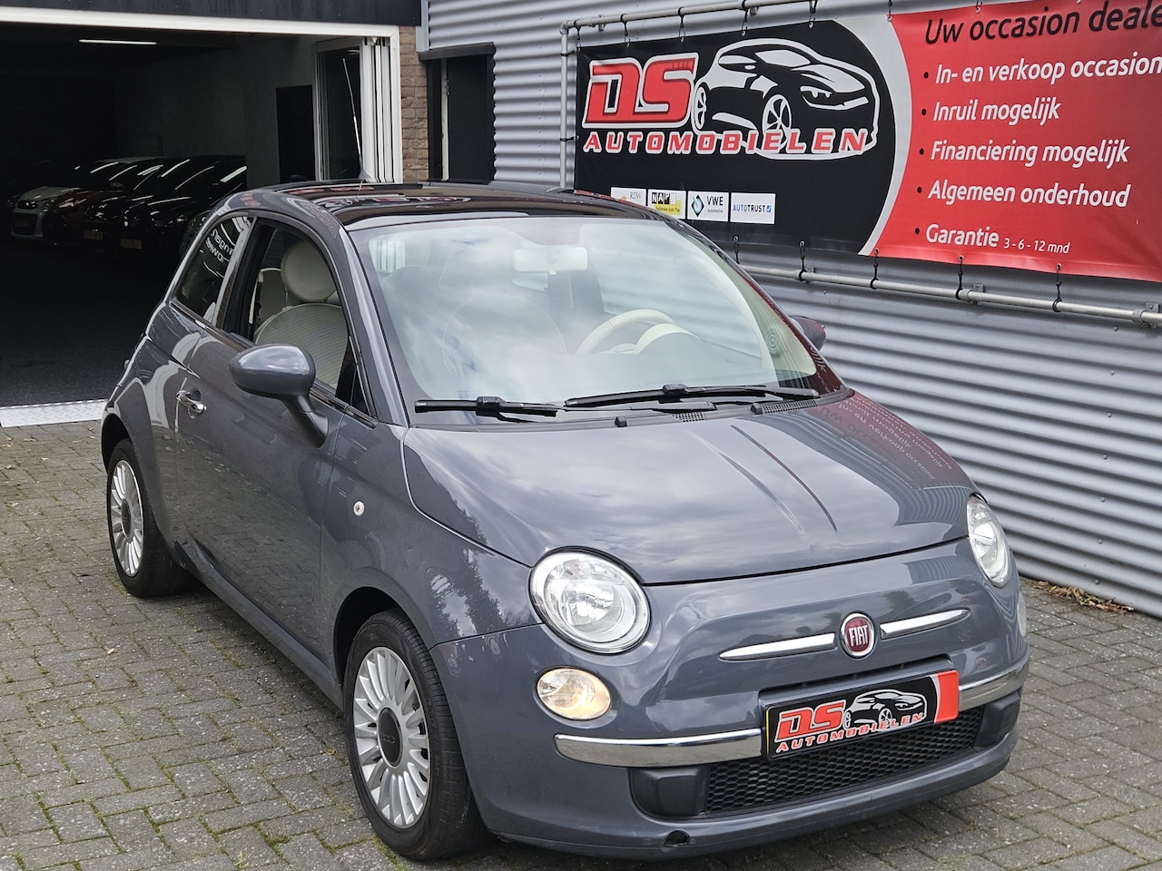 Fiat 500 - 1.2 Lounge FIAT 500  1.2  *** PANORAMADAK-ELECTR.AIRCO.SP.WIELEN,etc,etc. *** - AutoWereld.nl