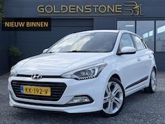 Hyundai i20 - 1.0 T-GDI Comfort Navi, Camera, Trekhaak, Clima, Cruise, Pdc, Lm velgen, Rijstrooksensor,