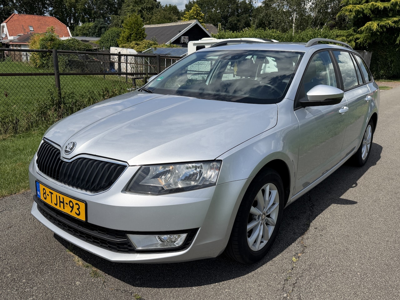 Skoda Octavia Combi - 1.2 TSI Greentech Active Navi/PDC/ECC/Cruise - AutoWereld.nl