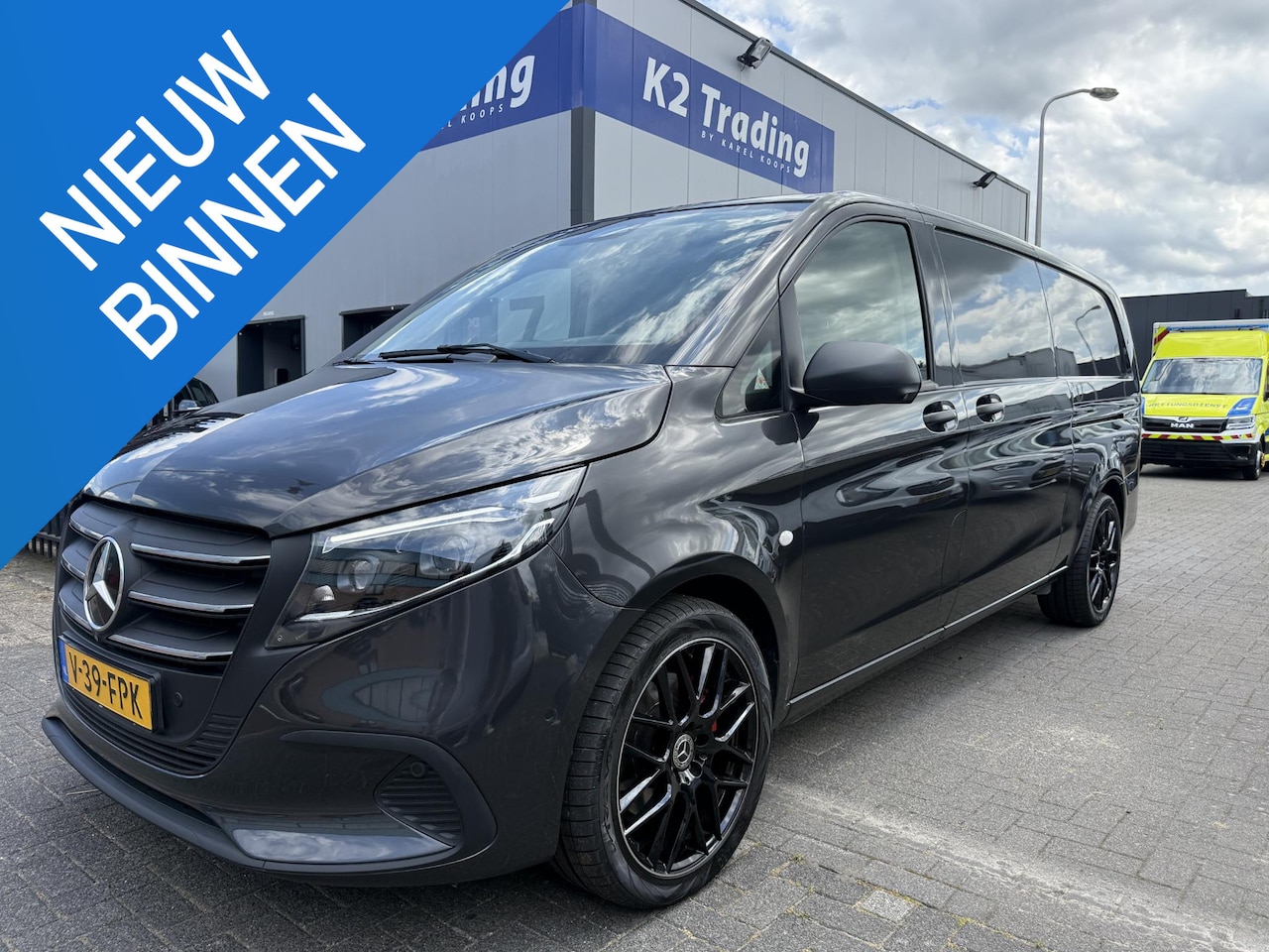 Mercedes-Benz Vito - 119 CDI L3 Select AIRMATIC APPLE CARPLAY FULL LED 2500KG Trekhaak - AutoWereld.nl