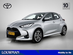 Toyota Yaris - 1.5 Hybrid Dynamic + | dealeronderhouden | Stoelverwarming | Apple CarPlay/Android Auto |
