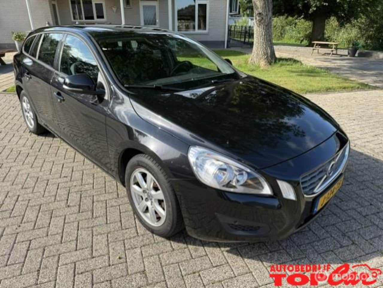 Volvo V60 - 1.6 T4 Kinetic 1.6 T4 Kinetic - AutoWereld.nl