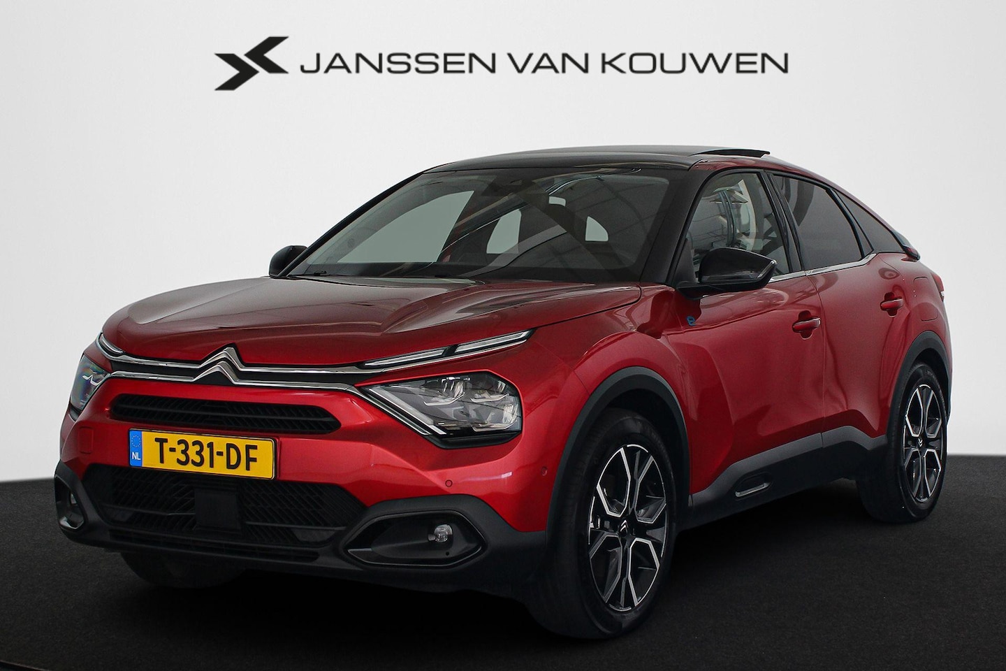 Citroën Ë-C4 - Shine Pack Business 50 kWh Panoramadak Leder Massage Stoelverwarming Achteruitrijcamera - AutoWereld.nl