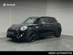 MINI 5-Deurs - 1.5 Cooper Serious Business