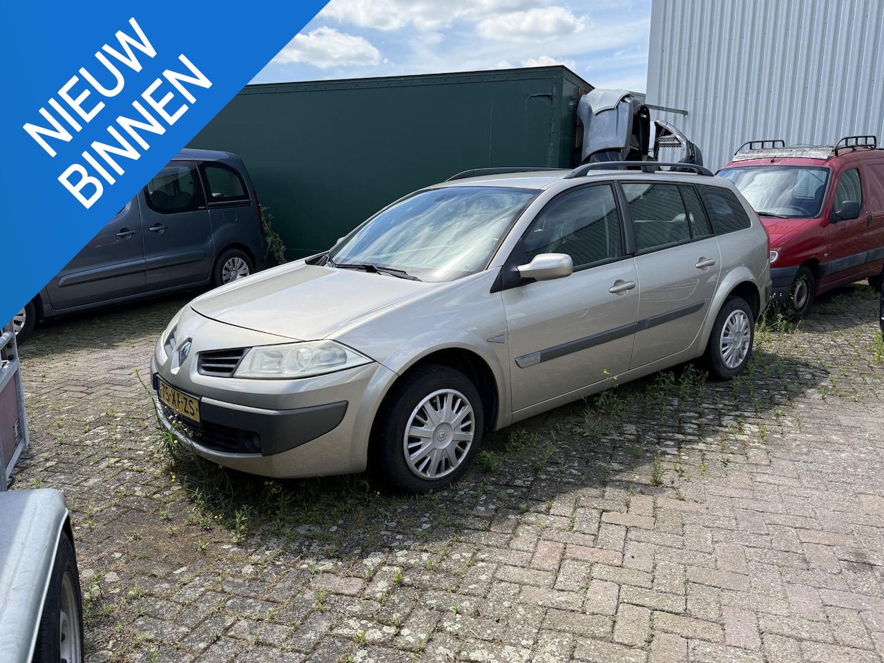 Renault Mégane Grand Tour - 1.6-16V Business Line | Trekhaak | HANDEL/EXPORT PRIJS | - AutoWereld.nl