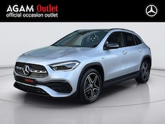 Mercedes-Benz GLA-Klasse - 250 e Business Solution AMG Limited | Panorama dak | Trekhaak