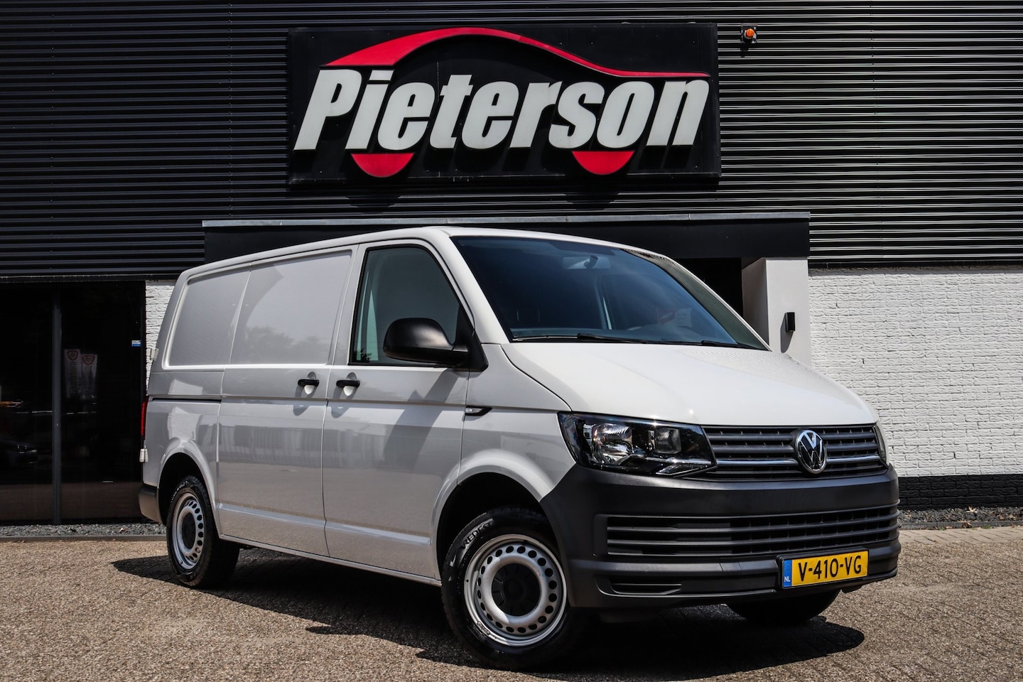 Volkswagen Transporter - 2.0 TDI L1H1 Economy 1E EIGENAAR NAP - AutoWereld.nl