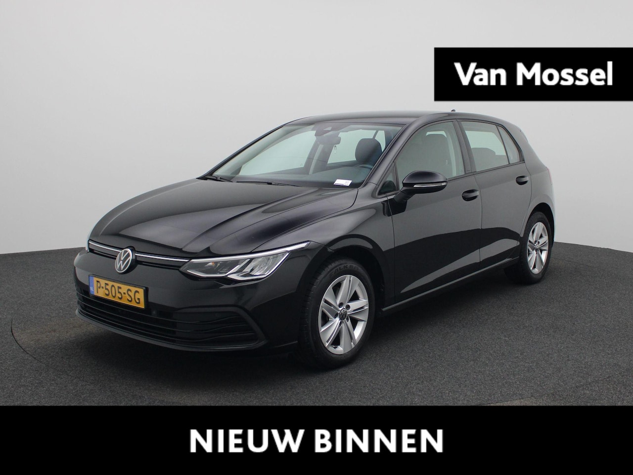 Volkswagen Golf - 1.0 TSI Life | Apple Carplay / Android Auto | Sfeerverlichting | Parkeersensoren | Lichtme - AutoWereld.nl