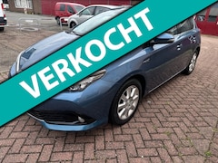 Toyota Auris - 1.8 Hybrid Aspiration KLIMAAT NAVI CAMERA DEALER OH