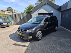 Volkswagen Touran - 1.4 TSI Highline 7p.Climate control, Navi, Cruise control, Pakeersensoren