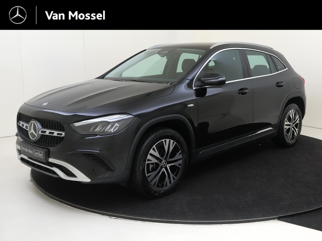 Mercedes-Benz GLA-Klasse - 250 e Business Solution Luxury / Winterpakket / Achteruitrijcamera / Stoelverwarming / - AutoWereld.nl