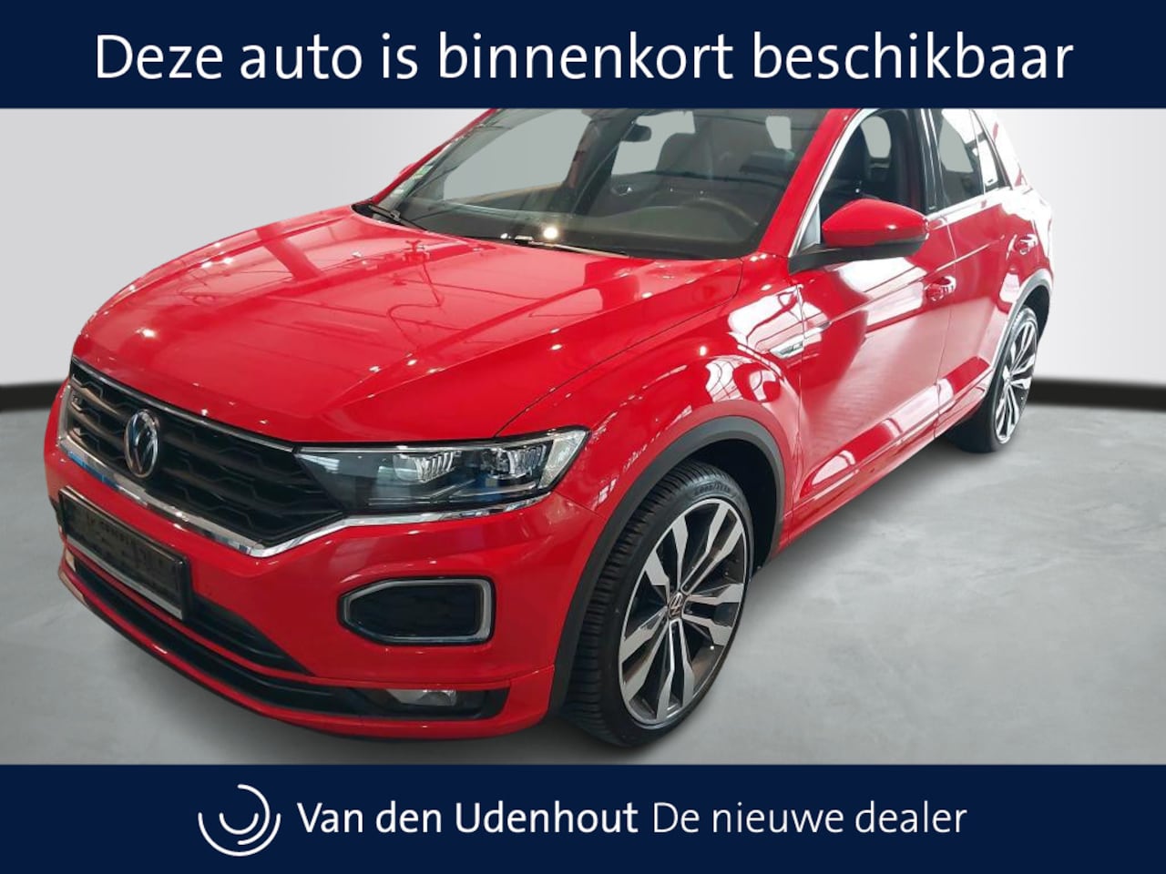 Volkswagen T-Roc - 1.5 TSI 150pk Sport Business R-line DSG / Panoramadak / Camera / Adaptive Cruise / BEATS - AutoWereld.nl