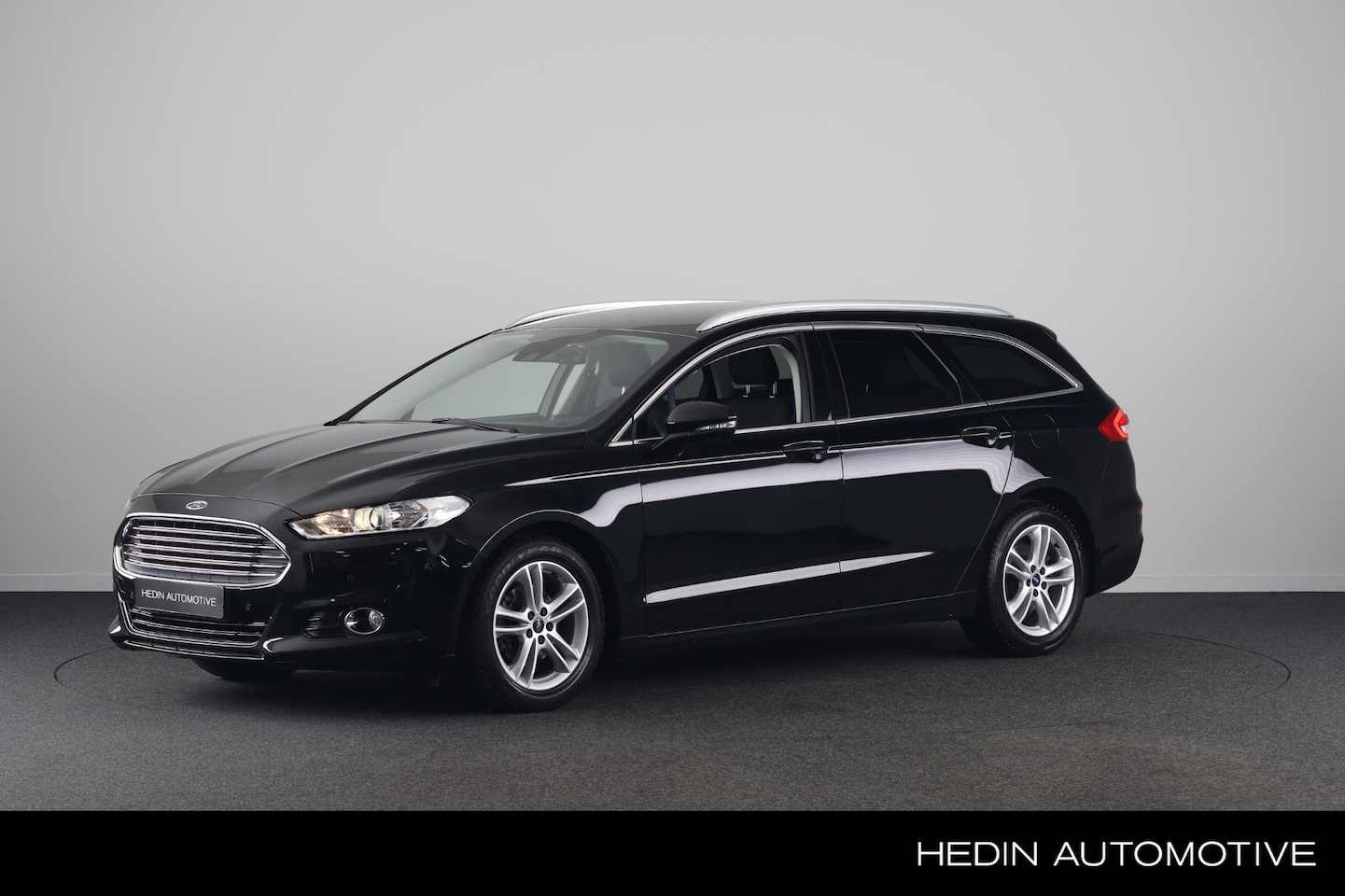 Ford Mondeo Wagon - 1.5 Titanium Lease Edition | Trekhaak | All Season banden | Winterpakket | - AutoWereld.nl