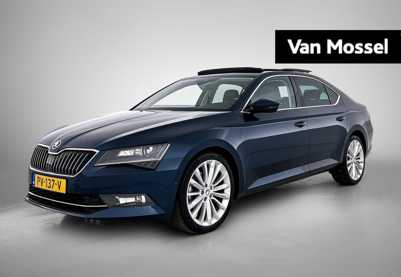 Skoda Superb - 1.4 TSI ACT Style Business 150 PK | Trekhaak | Stoelgeheugen | CANTON | Schuif kanteldak | - AutoWereld.nl