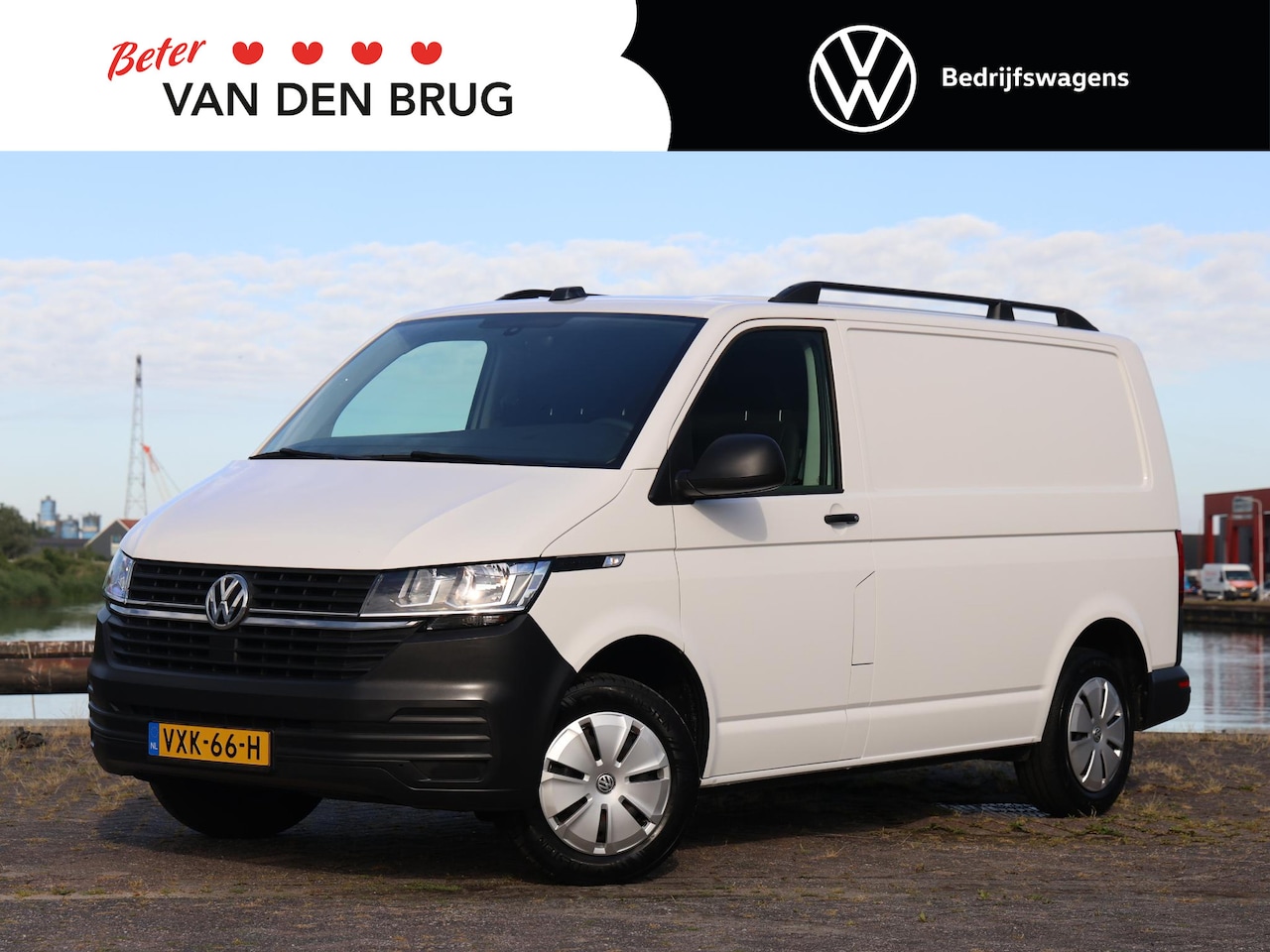 Volkswagen Transporter - 2.0 TDI L1H1 Trendline | Airco | Navigatie via apple carplay/ Android auto Cruise control - AutoWereld.nl