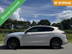 Alfa Romeo Stelvio - 2.0t Q4 280pk Veloce, my21, Perla Lunare, 20 inch, 44dkm
