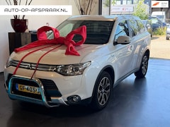 Mitsubishi Outlander - 2.0 PHEV Executive Edition X-Line Navi Trekhaak