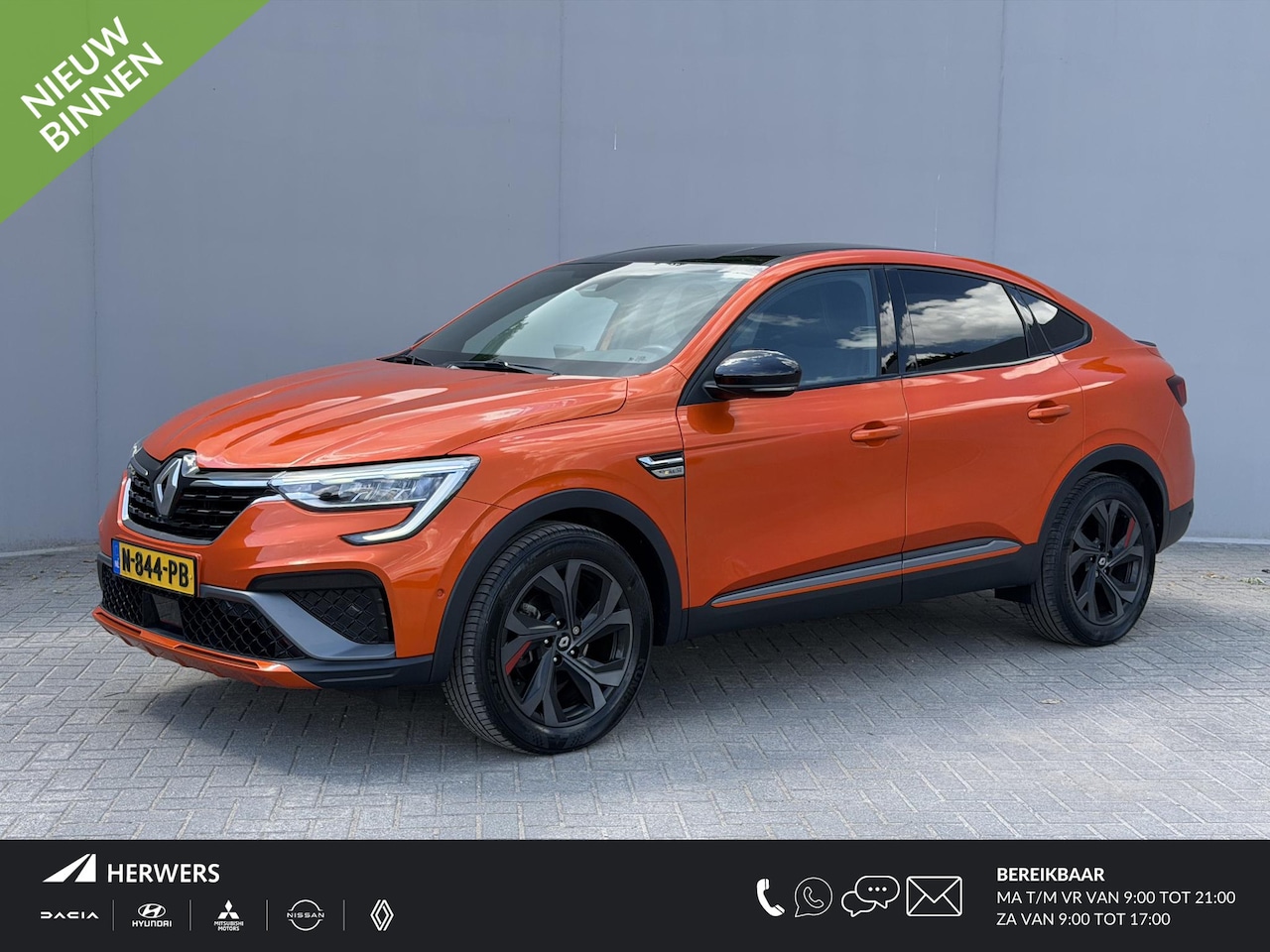 Renault Arkana - 1.6 E-Tech Hybrid 145 R.S. Line / Wegklapbare Trekhaak / Adaptieve Cruise / Stoel & Stuurw - AutoWereld.nl