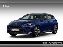 BMW 1-serie - 120 M-Sport Pro | Panoramadak | Premium Pack | Harman&Kardon
