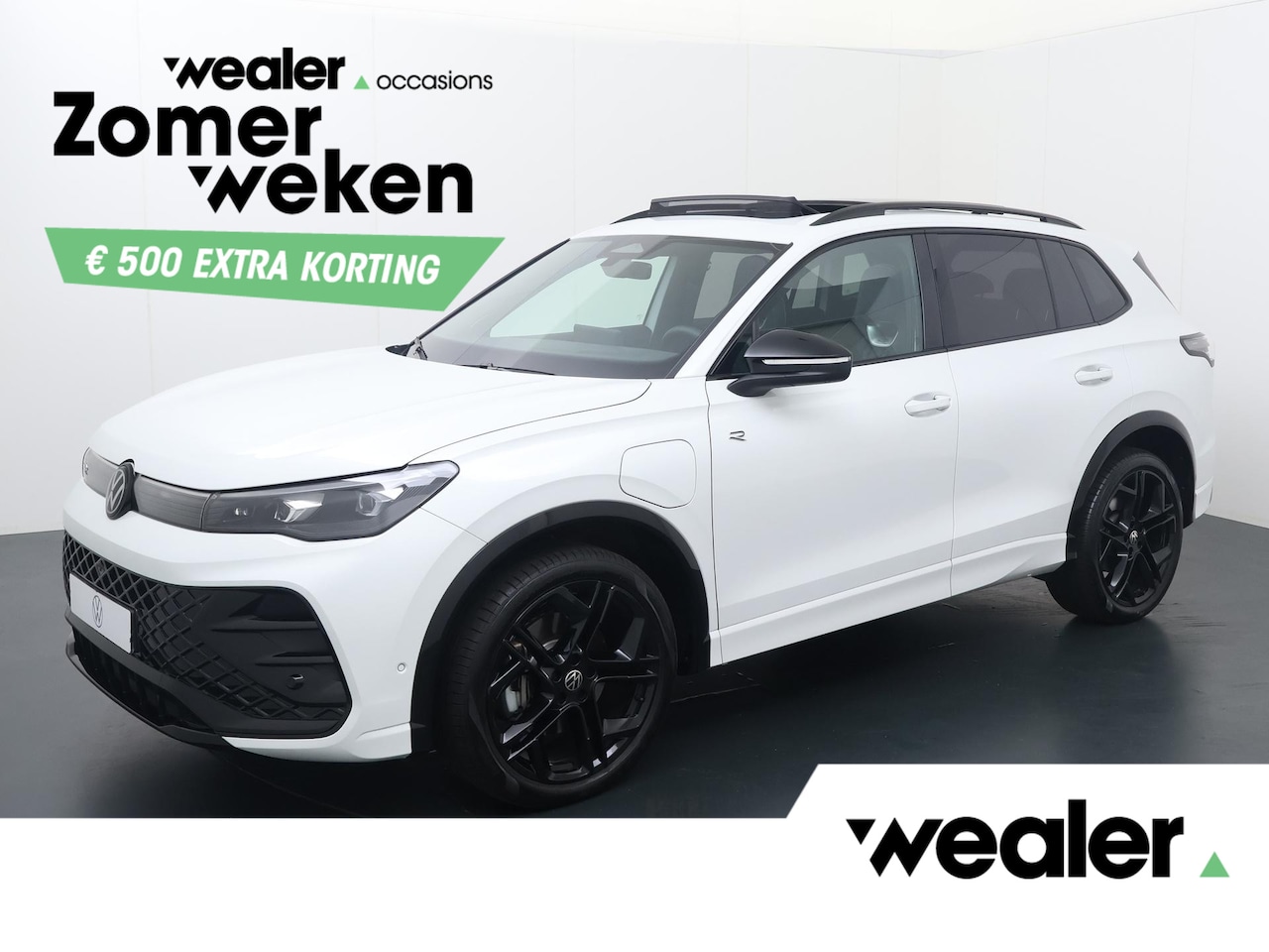 Volkswagen Tiguan - 1.5 eHybrid R-Line | 272 PK | SoH 100% | Trekhaak wegklapbaar | Adaptive Cruise Control | - AutoWereld.nl