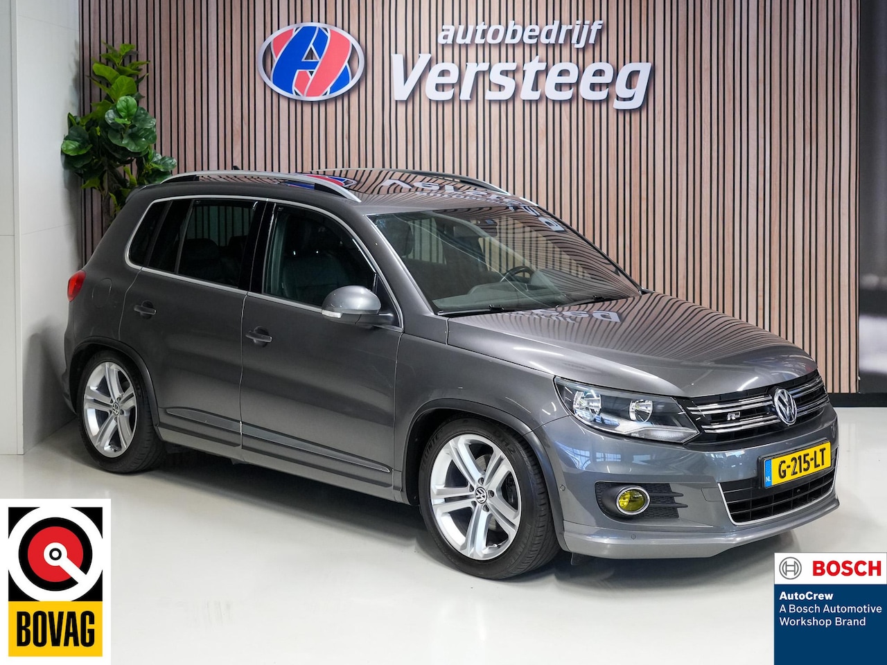 Volkswagen Tiguan - 1.4 TSI Sport&Style R-line Edition Carplay|Pano|Leer - AutoWereld.nl