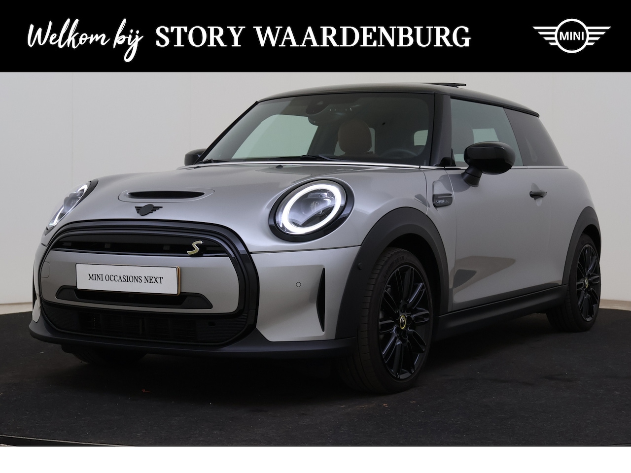 MINI Electric - Classic Camden / Panoramadak / Sportstoelen / Comfort Access / LED / Harman-Kardon / Stoel - AutoWereld.nl