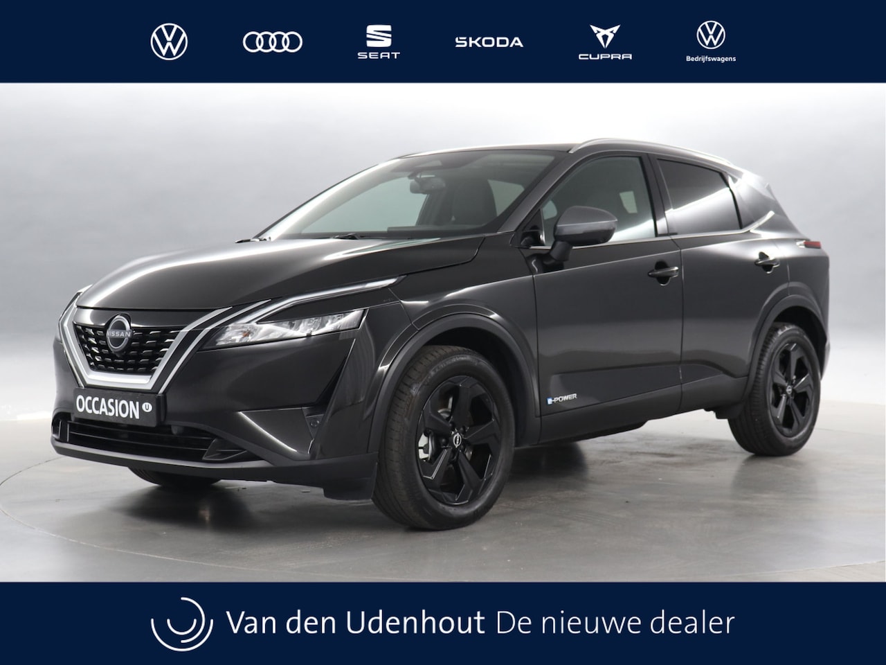 Nissan Qashqai - 1.5 e-Power Black Edition / Panoramadak / Navigatie / Stoelverwarming / Camera - AutoWereld.nl