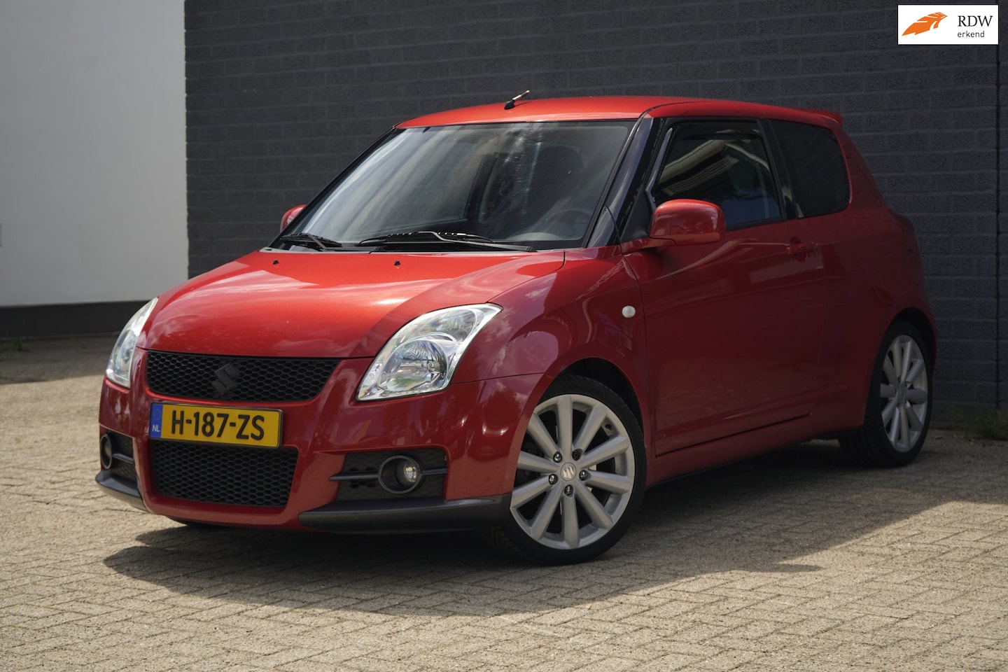 Suzuki Swift - 1.6 Sport 1.6 Sport, Airco, Lichtmetaal, NAP - AutoWereld.nl