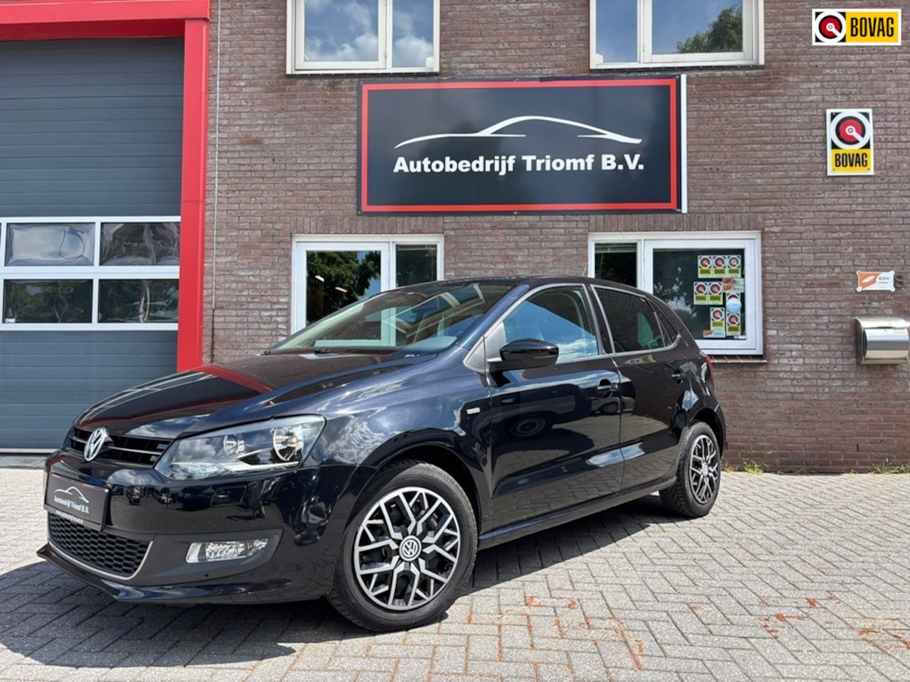 Volkswagen Polo - 1.2 TSI - CRUISECONTROL - PARKEERSENSOREN- AIRCO- SCHUIFDAK..!! - AutoWereld.nl