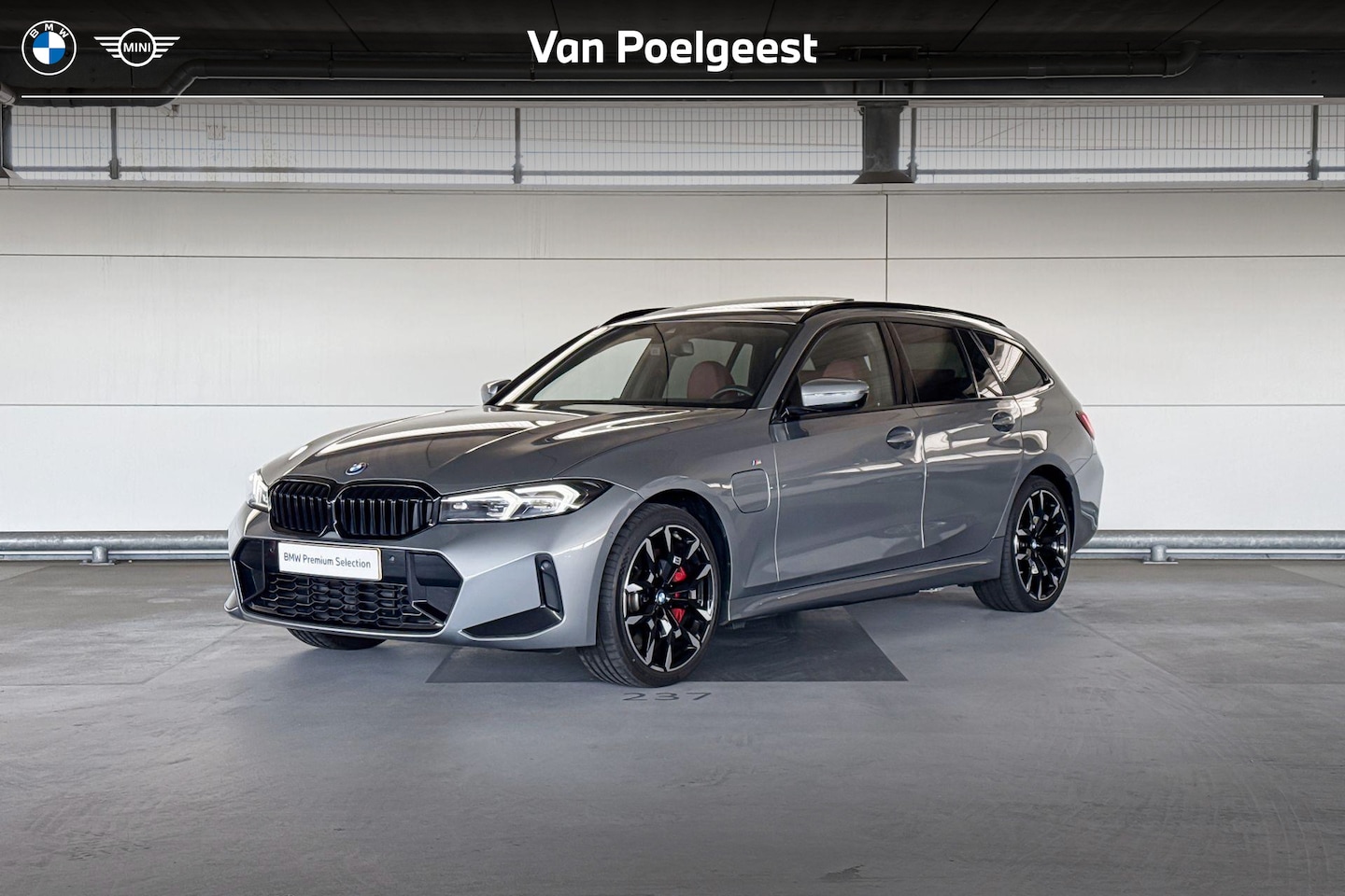 BMW 3-serie Touring - 330e xDrive 330e xDrive - AutoWereld.nl