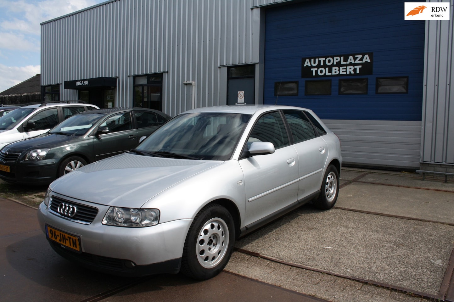 Audi A3 - 1.6 Attraction *AUTOMAAT*CLIMA* - AutoWereld.nl