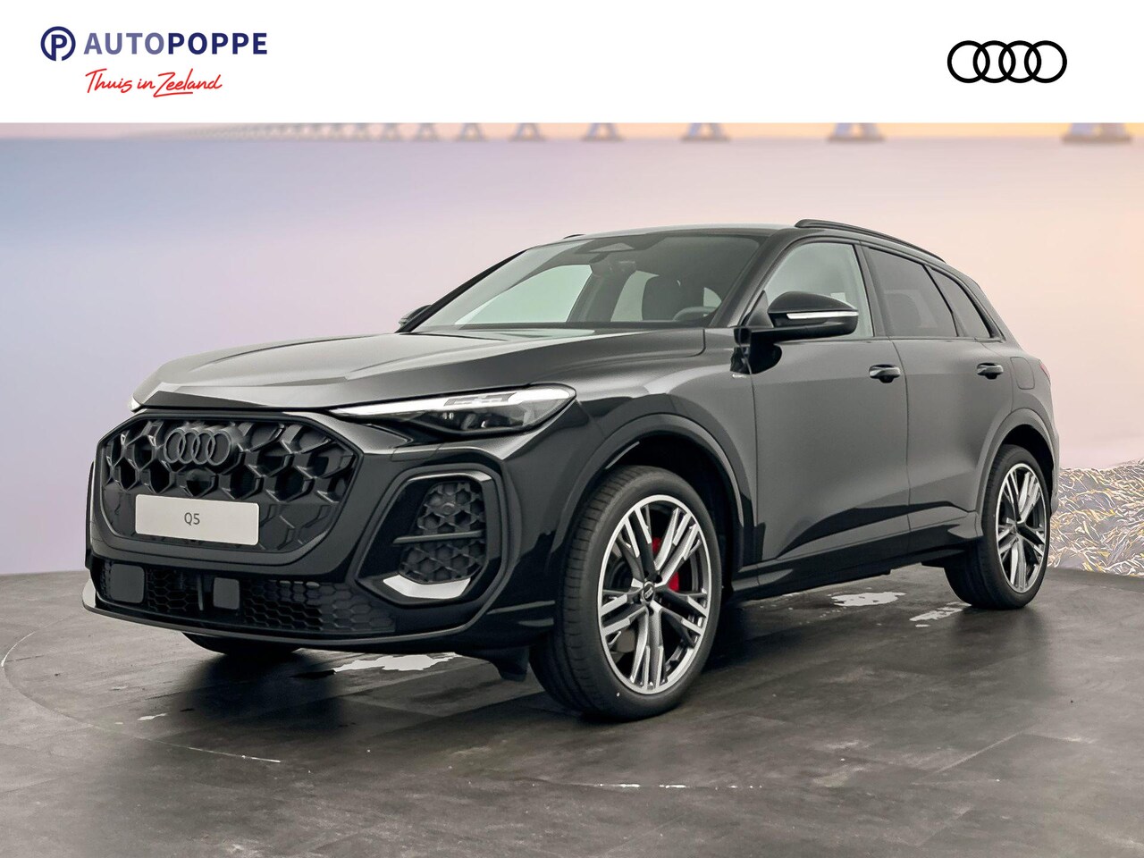 Audi Q5 - S edition e-hybrid 220 kW / 299 PK SUV 7 versn. S- - AutoWereld.nl