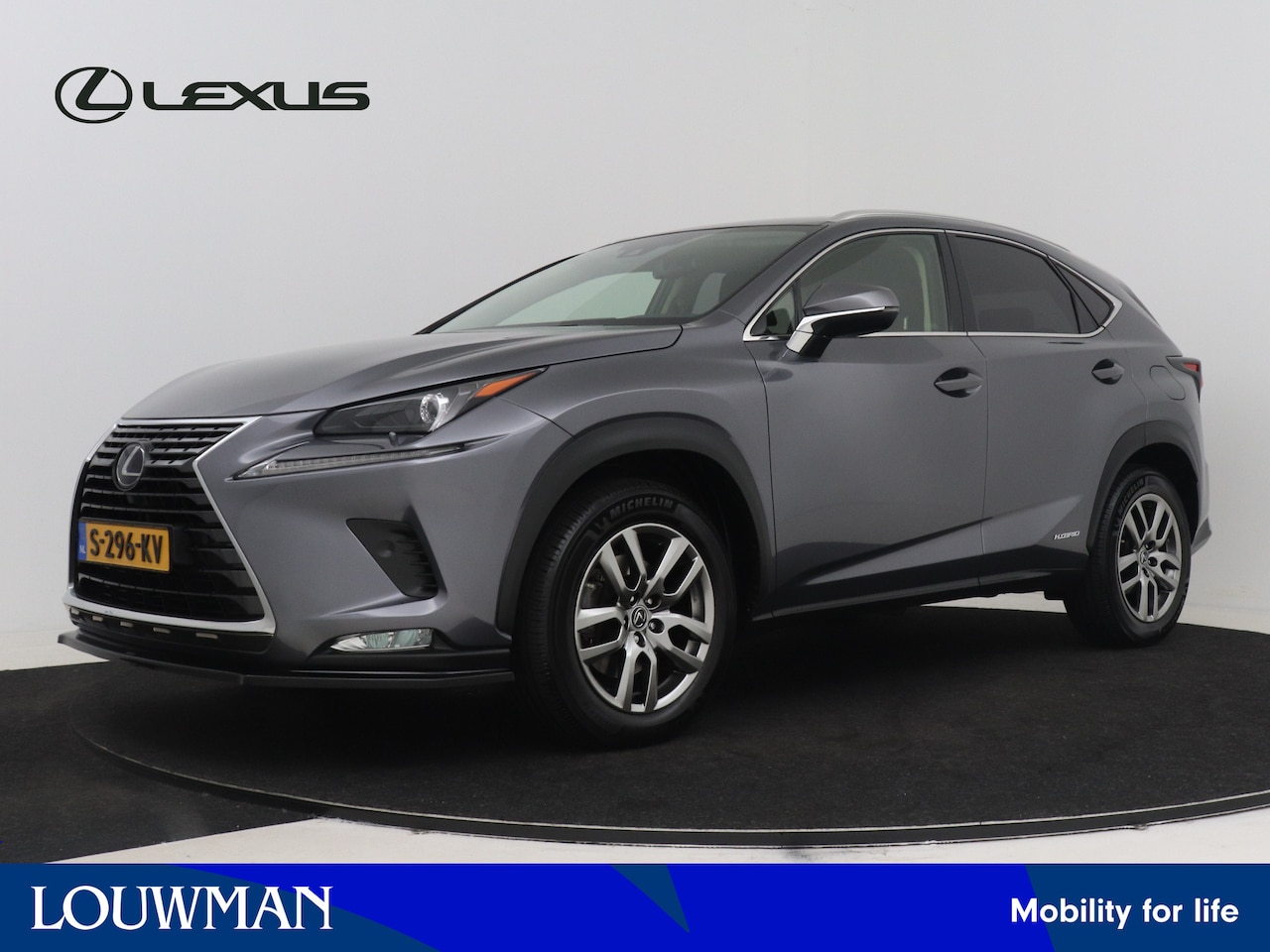Lexus NX - 300h AWD Luxury Edition | Dealer Onderhouden | Trekhaak | Stoel+stuurverwarming | Lederen - AutoWereld.nl