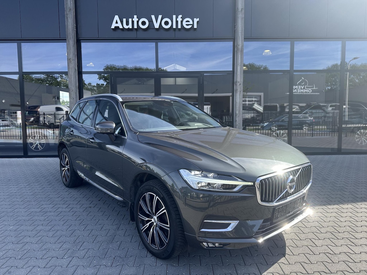 Volvo XC60 - 2.0 T5 Inscription ACC|trekhaak|standkachel|memory - AutoWereld.nl