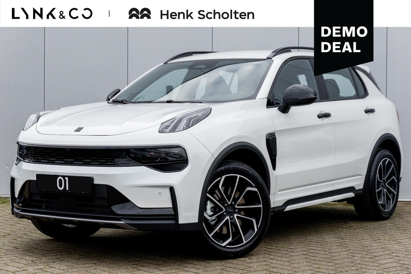 Lynk & Co 01 - 276PK Core 75km Hybride | Achteruitrijcamera | LED Koplampen | Adaptieve Cruise Control | - AutoWereld.nl