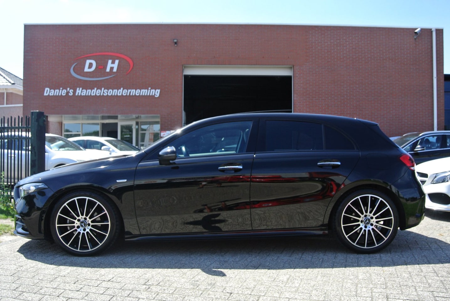 Mercedes-Benz A-klasse - 180 Business Solution AMG edition1 automaat sfeerverlichting inruil mogelijk nap - AutoWereld.nl