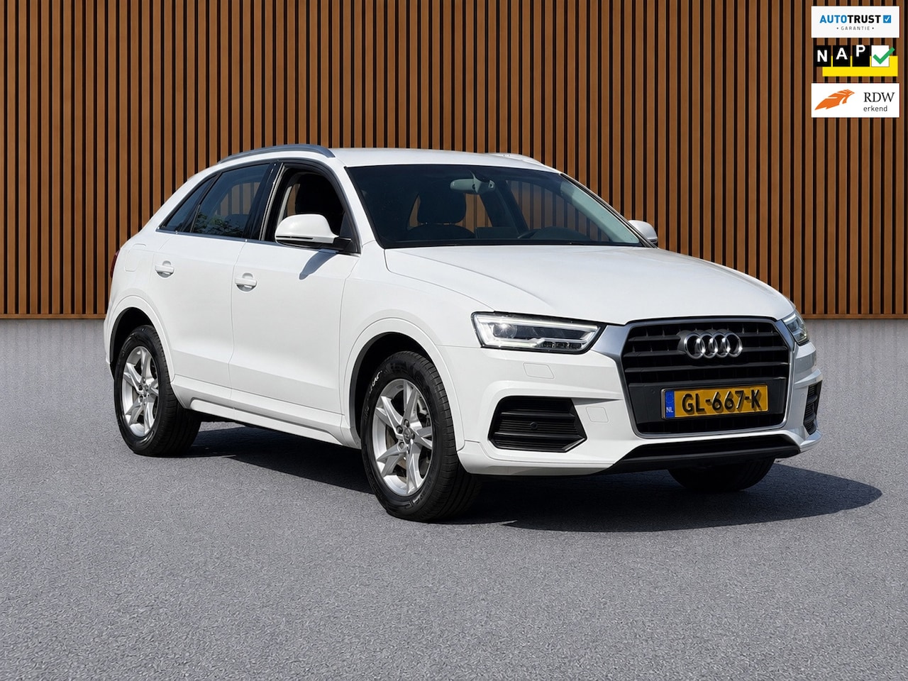 Audi Q3 - 1.4 TFSI CoD Sport Pro Line 150PK+Automaat+DealerOnderhouden+Nap - AutoWereld.nl
