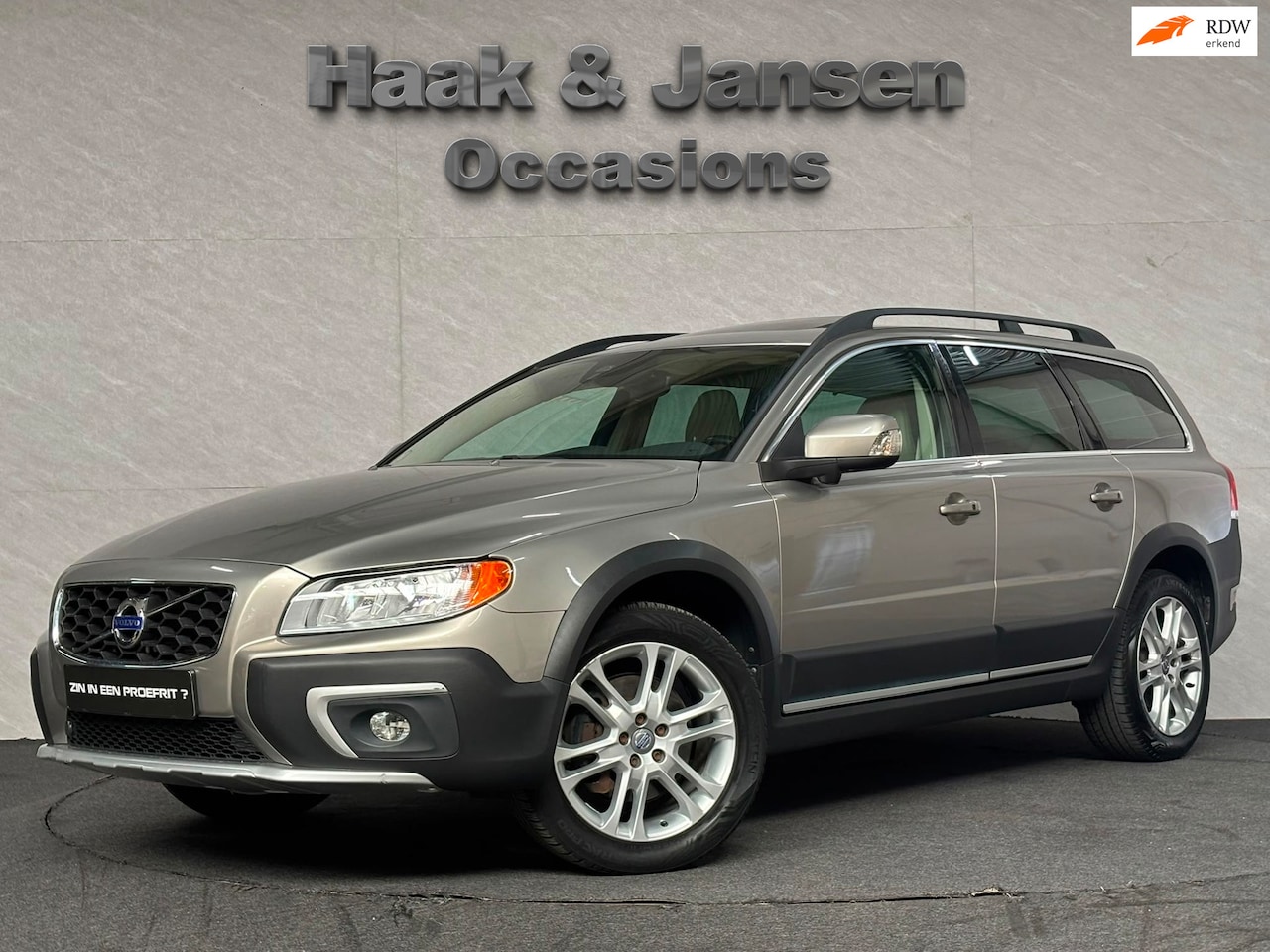 Volvo XC70 - 2.0 T5 FWD Momentum Panoramadak Leder Cruise - AutoWereld.nl