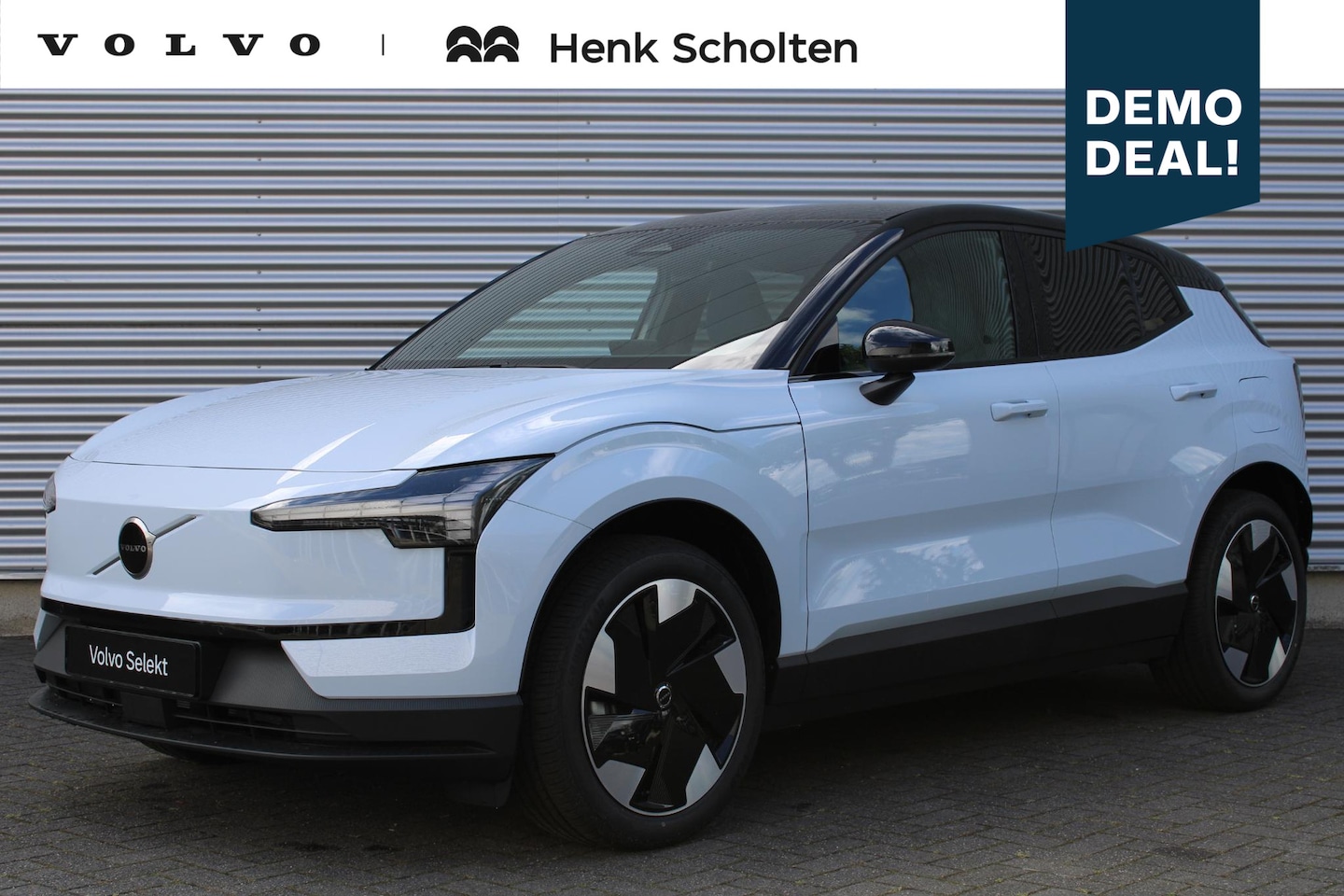 Volvo EX30 - P5 Long Range Plus Europa 69 kWh | Dak Hoogglans Zwart | Elektrische Achterklep | Getint G - AutoWereld.nl