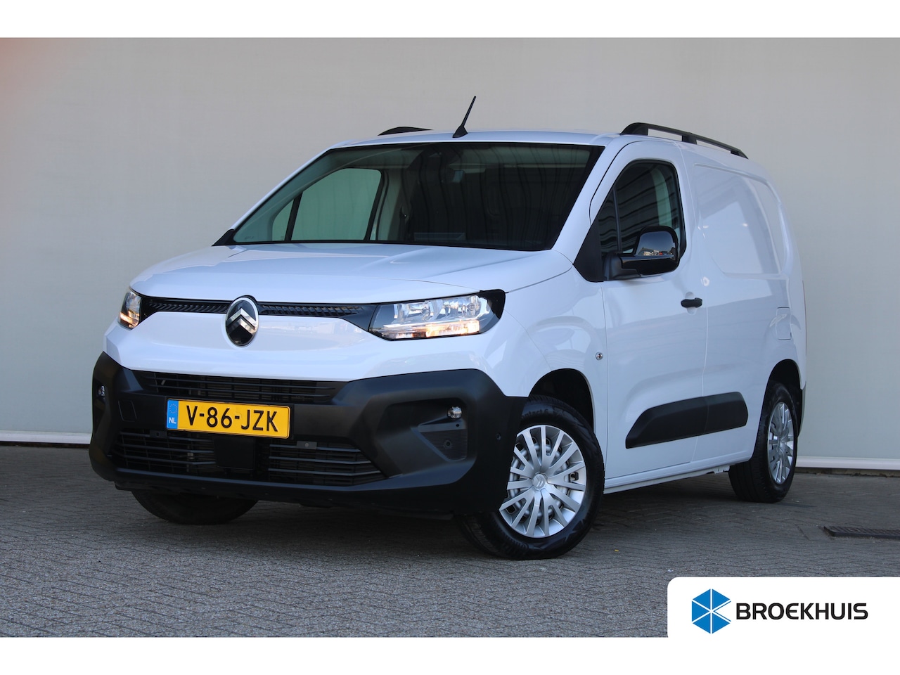 Citroën Berlingo - 1.5 BlueHDi 100 S&S L1 | Trekhaak | Navigatiesysteem | Achteruitrijcamera | Dakdragers | D - AutoWereld.nl