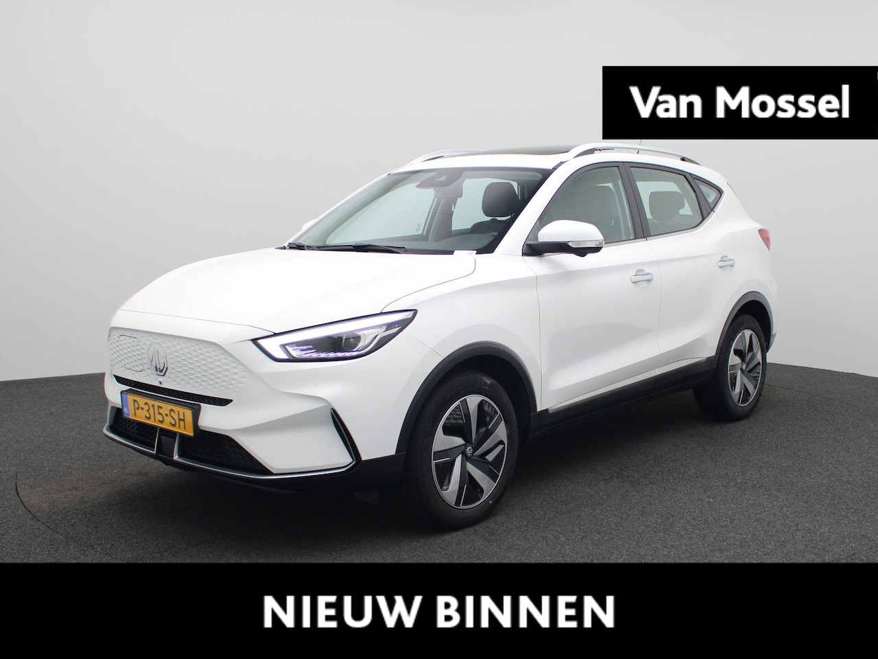 MG ZS - EV Standard Range Luxury 50 kWh | Apple Carplay/Android Auto | Panoramadak | Cruise Contro - AutoWereld.nl
