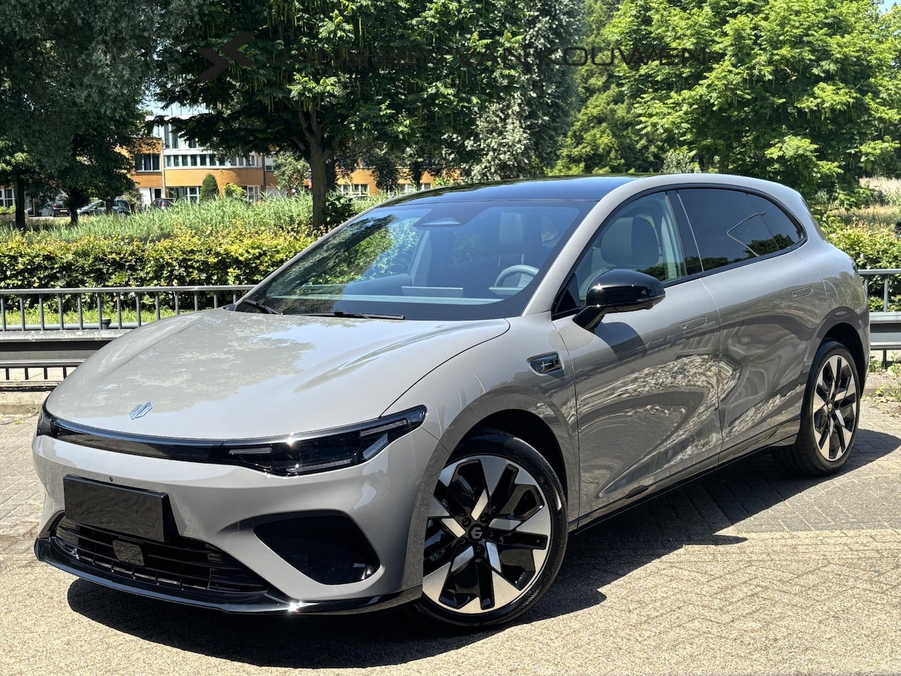Leapmotor B05 - ProMax Design 67.1 kWh | NIEUW BINNEN! | Tot 482km Actieradius | - AutoWereld.nl