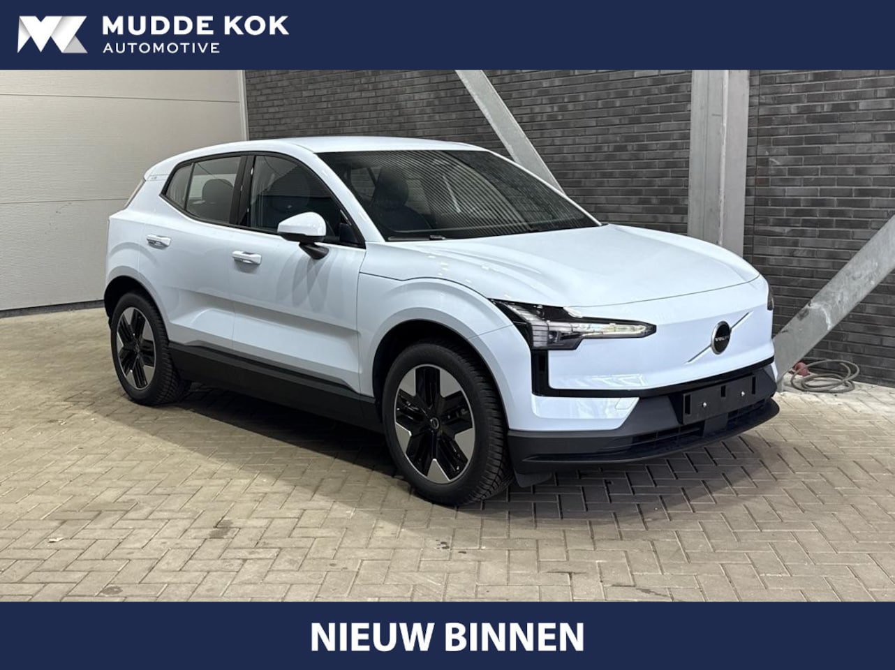 Volvo EX30 - Single Motor Extended Range 69 kWh | ACC | Stoel+Stuurverwarming | Camera | BLIS | 18 Inch - AutoWereld.nl