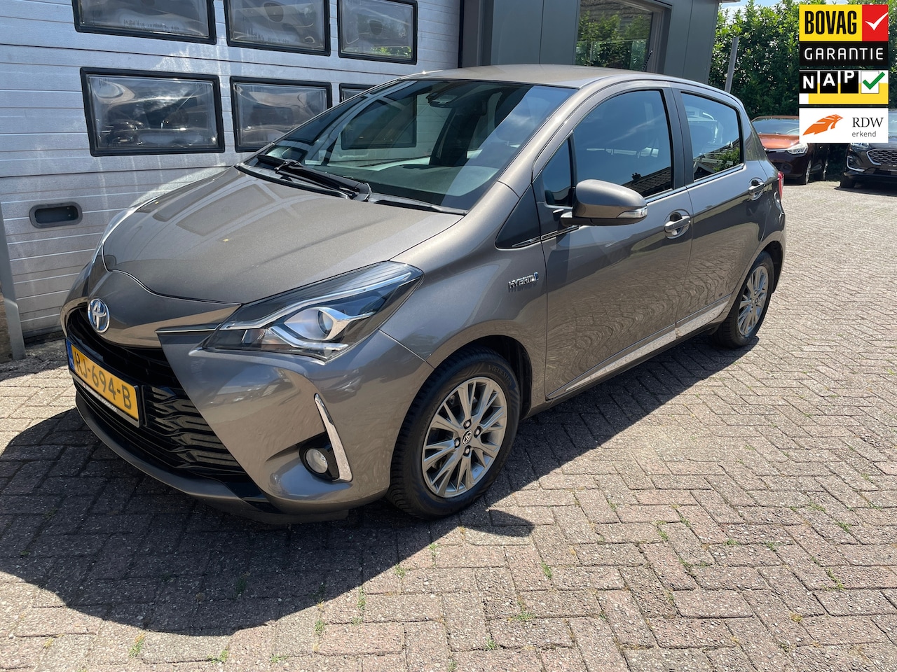 Toyota Yaris - 1.5 Hybrid Executive 1.5 Hybrid Executive - AutoWereld.nl