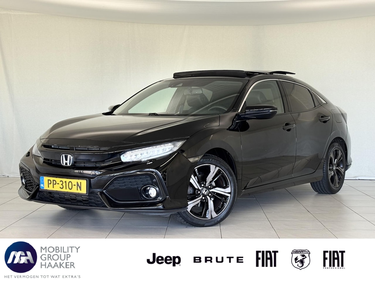 Honda Civic - 1.0 i-VTEC Executive | Apple-Android | Schuif-kanteldak | Parkeercamera - AutoWereld.nl