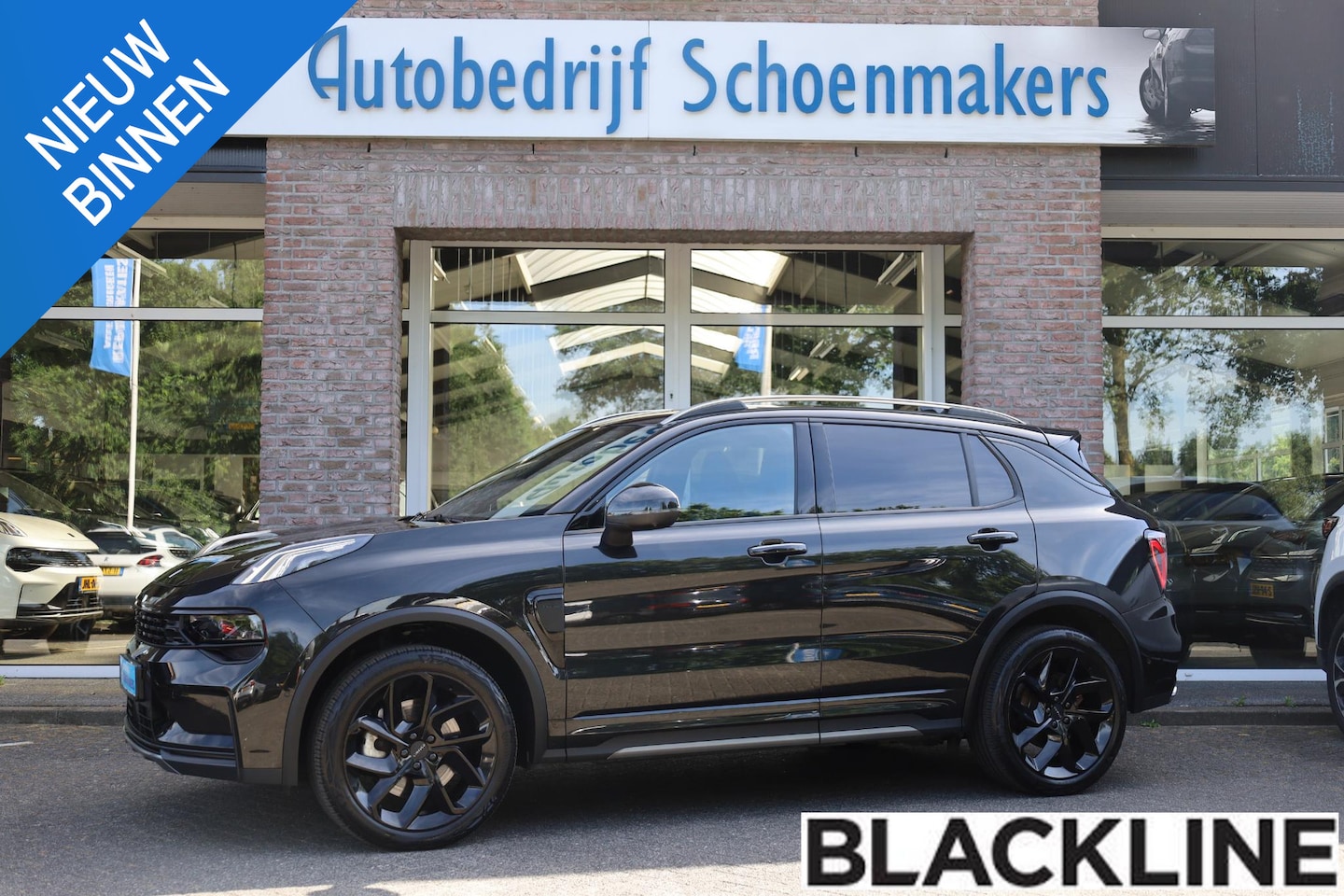 Lynk & Co 01 - 1.5 MY23! + BLACKLINE! ZWARTE-HEMEL ROLHOES MY23 360-CAMERA PANO/SCHUIF INFINITY DAB NAVI - AutoWereld.nl