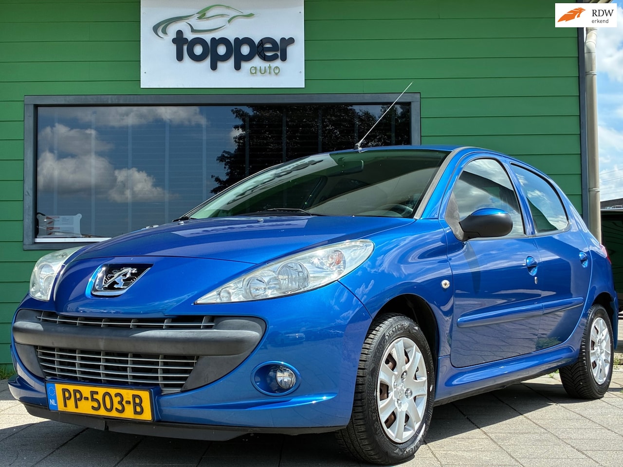 Peugeot 206 - 1.4 XS|2e Eigenaar|Airco|CruiseControl|Trekhaak - AutoWereld.nl
