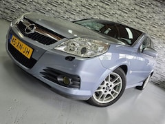 Opel Vectra GTS - 1.9 CDTi Executive *1e eigenaar*Leder*PDC