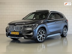 BMW X1 - XDrive25e High Executive xLine | PANO | TREKHAAK | HEAD-UP | 1E EIG | DEALER | CAMERA